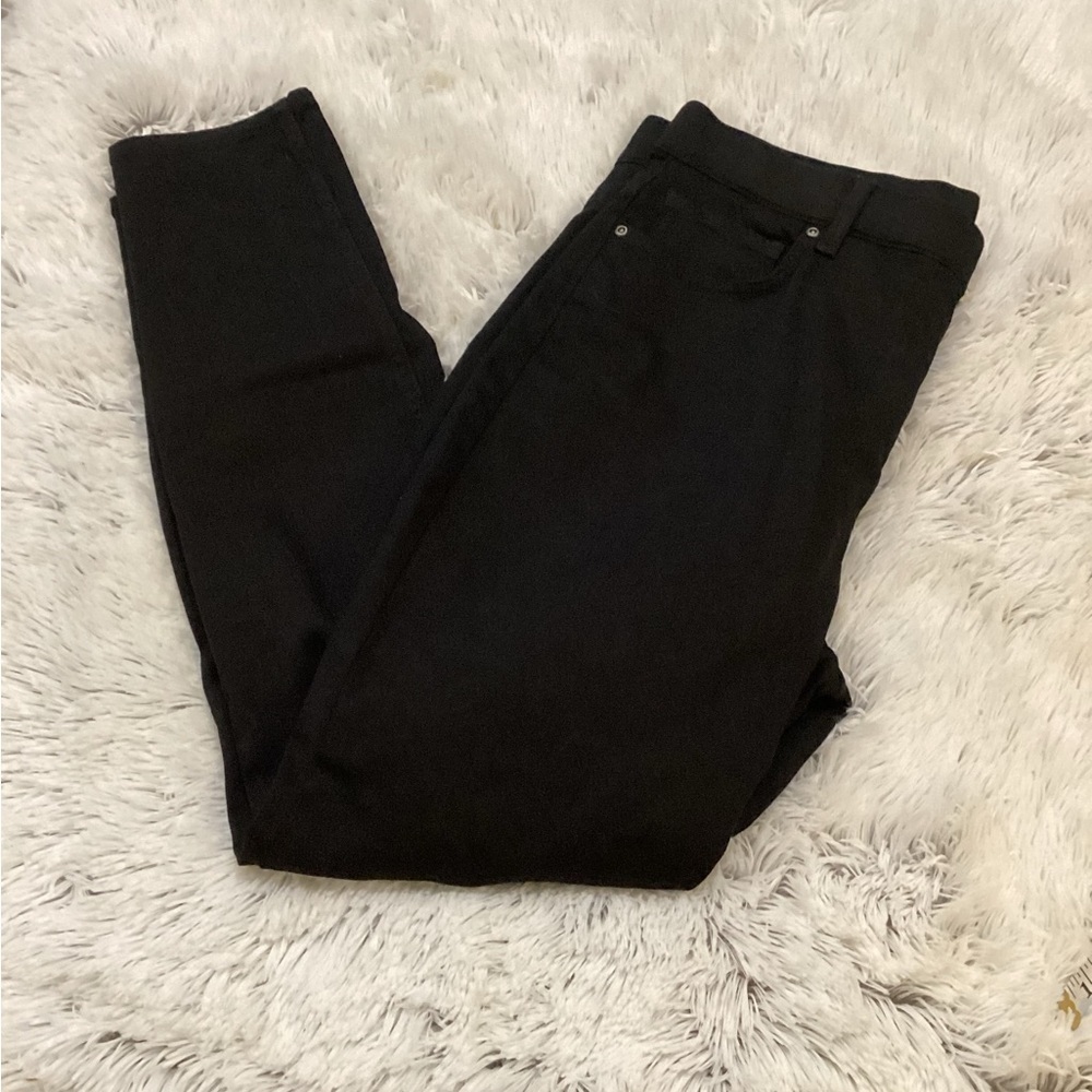 Lee slim fit high rise black skinny jeans Woman’s size 18M deep dyed